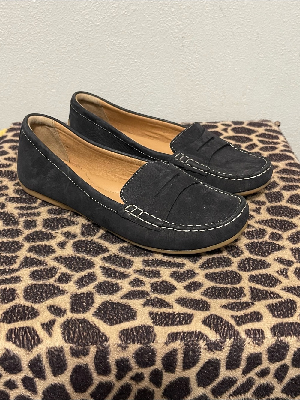 Clarks Artisan Slip On Comfort Penny Loafers Black Suede Casual Womens 9.5